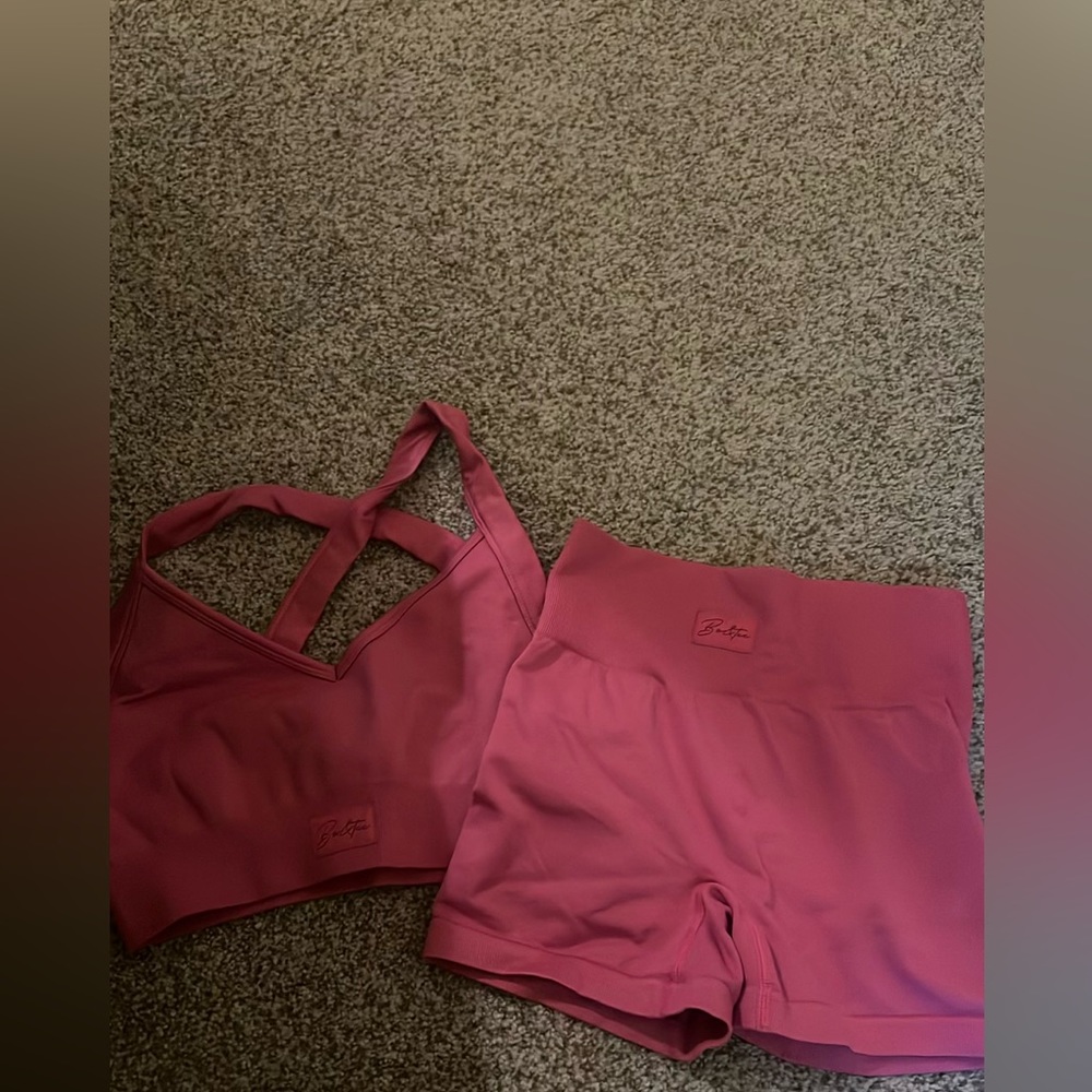 bo and tee workout set